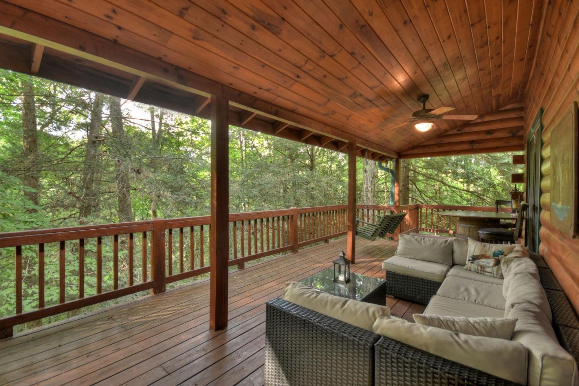 K6 Lodge Gather Around The Firepit Soak In The Hot Tub And Splash In The Creek Blue Ridge Exterior foto